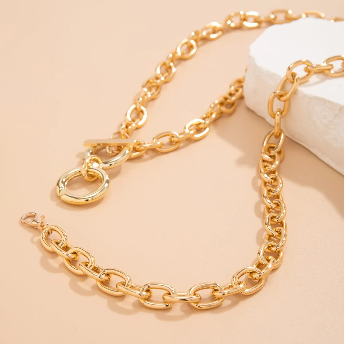 Geometric Toggle Clasp Ring Pendant Cable Chain Necklace Set