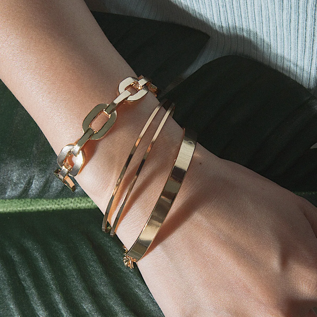 Metal geometric chain shape business wild ladies bracelet
