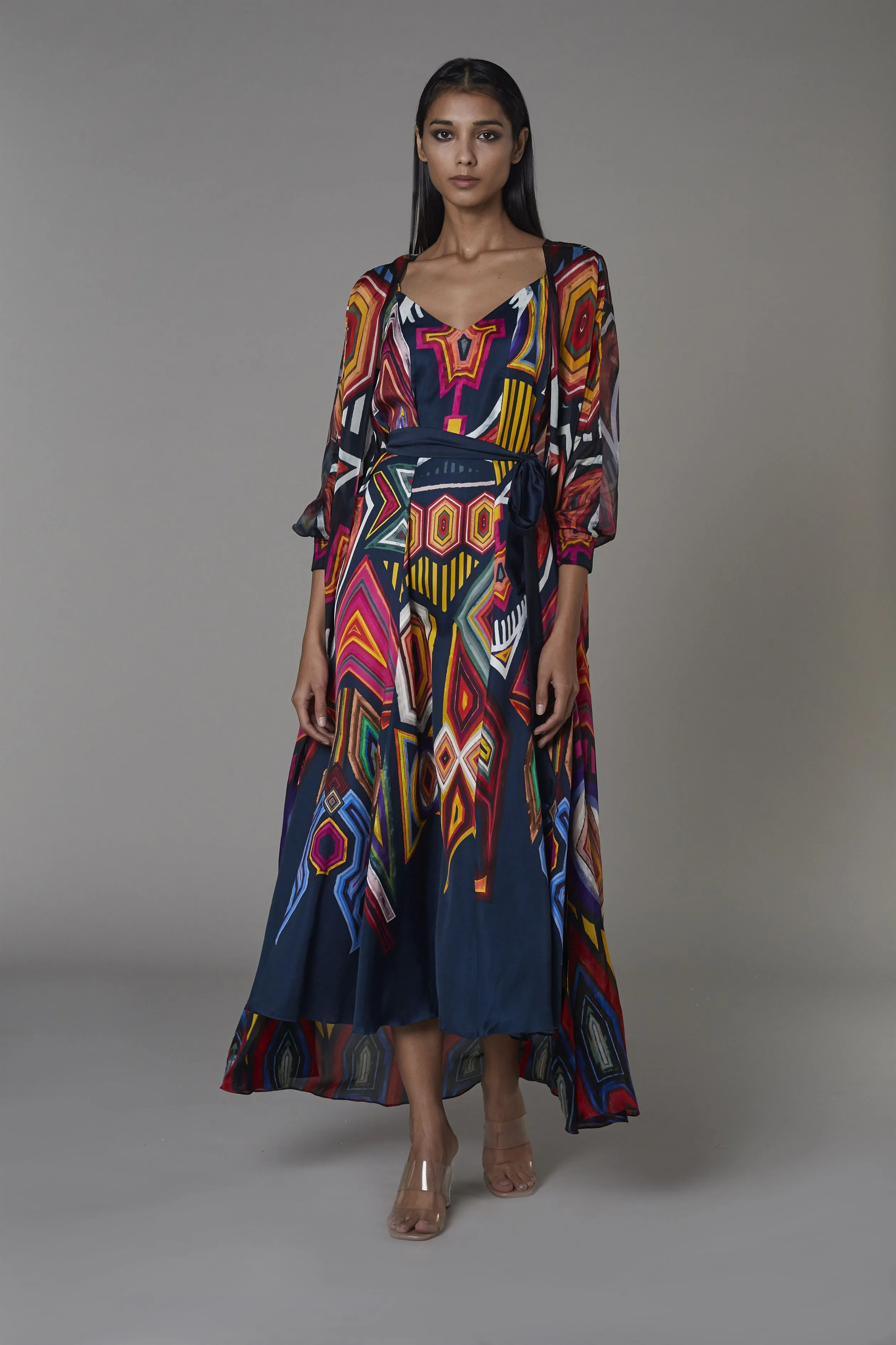Saaksha & KinniÂ    I   Afghani print cape  Navy blue mix boota 3 panel v neck dress with belt Cape - Chiffon / Organza  Dress - Satin Navy blue / Multi SS22098  SS22004